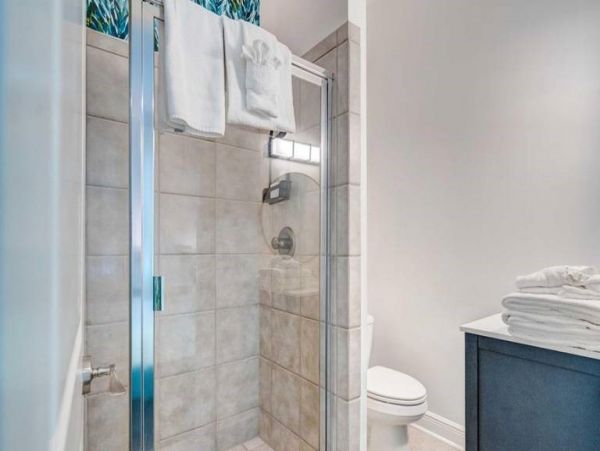 Stunning 5 Bedroom Vacation Condo in Panama City Beach