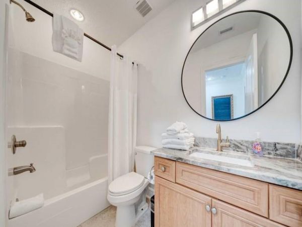 Stunning 5 Bedroom Vacation Condo in Panama City Beach