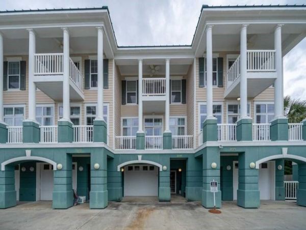 Stunning 5 Bedroom Vacation Condo in Panama City Beach