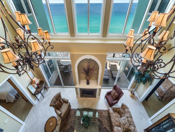 Gulf Front 4 Bedroom Condo with Amazing Views