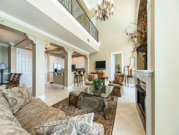 Gulf Front 4 Bedroom Condo with Amazing Views