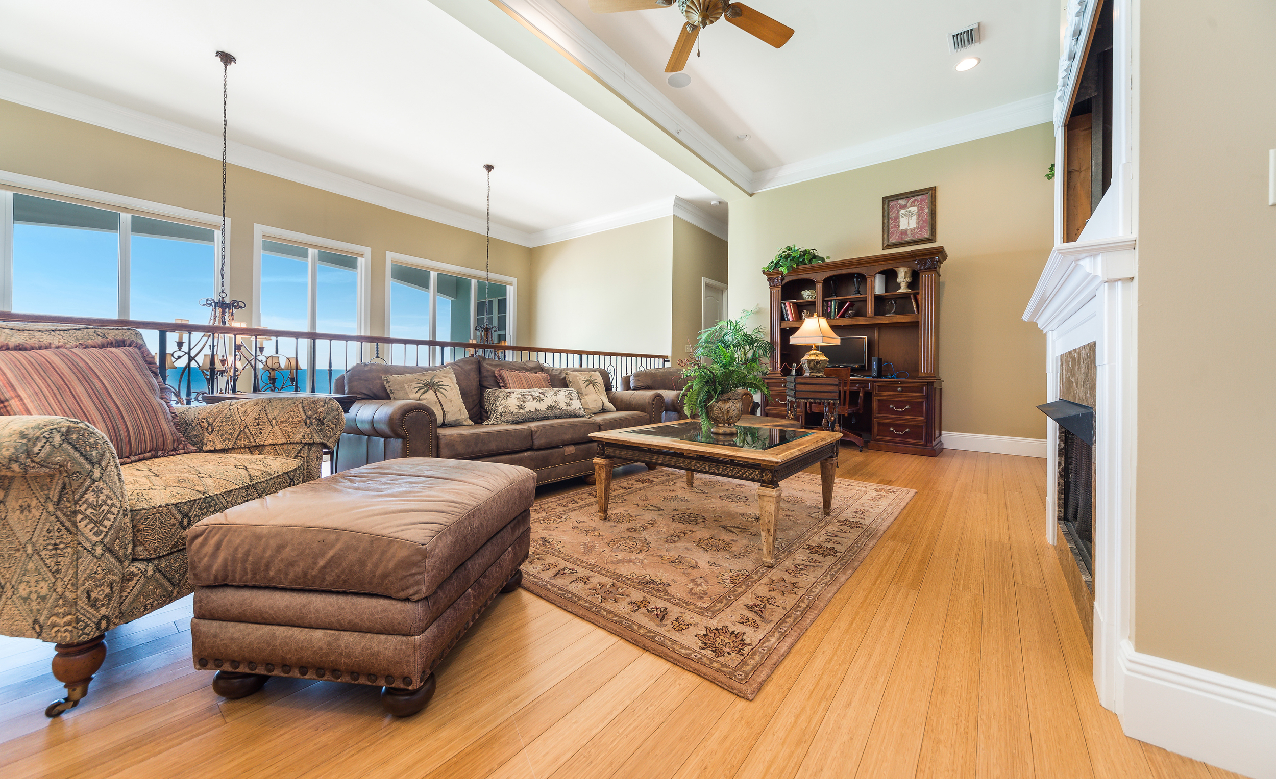 Gulf Front 4 Bedroom Condo with Amazing Views