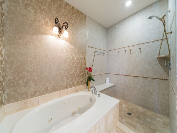 Gulf Front 4 Bedroom Condo with Amazing Views