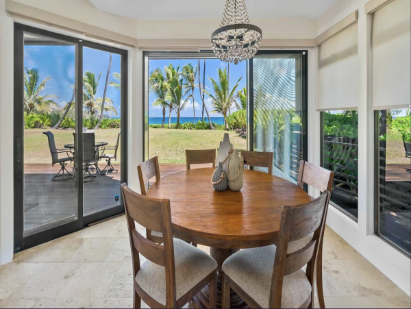 Princeville Magnificent Ocean Views Interior Excellence Beachfront Estate
