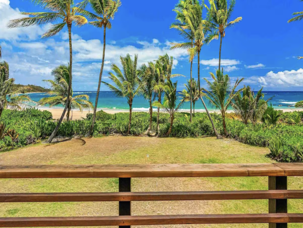 Princeville Magnificent Ocean Views Interior Excellence Beachfront Estate