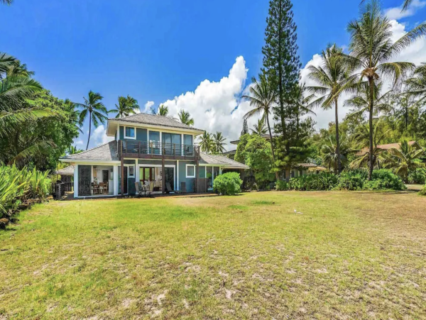 Princeville Magnificent Ocean Views Interior Excellence Beachfront Estate