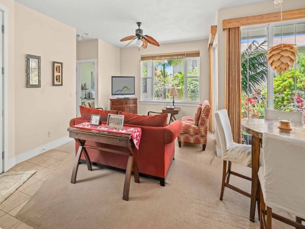 Tropical 2 Bedroom Condo  in Kauai with Exclusive Resort Amenities