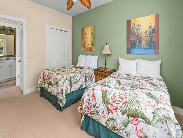 Tropical 2 Bedroom Condo  in Kauai with Exclusive Resort Amenities