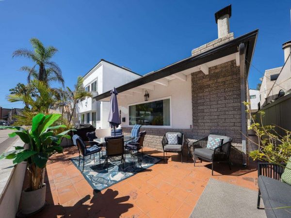 Mission Beach Vacation Condo Three Bedroom Walk to Beach