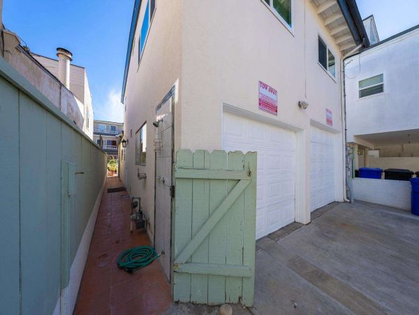 Mission Beach Vacation Condo Three Bedroom Walk to Beach