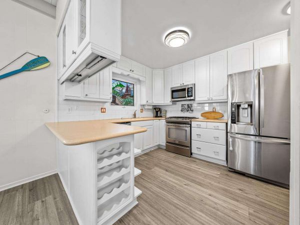 Mission Beach Vacation Condo Three Bedroom Walk to Beach