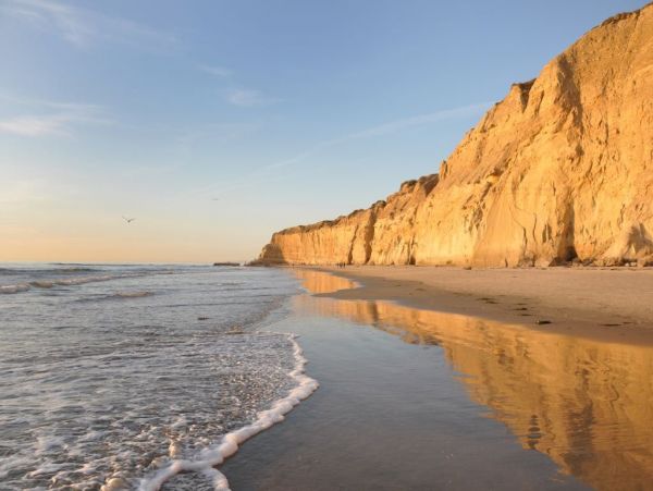 Mission Beach Vacation Condo Three Bedroom Walk to Beach