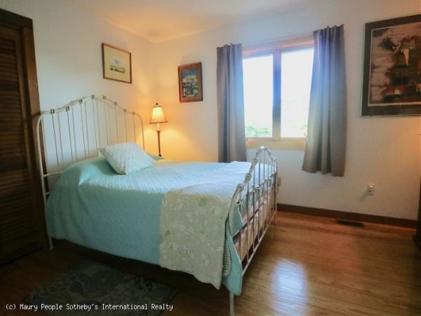 Nantucket Home 1050366