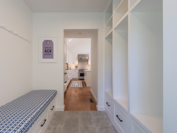What's Not to Love! Nantucket Modern Luxury Vacation Home