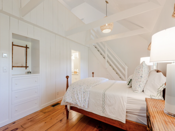 What's Not to Love! Nantucket Modern Luxury Vacation Home
