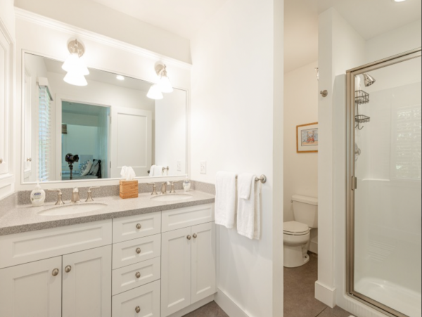 What's Not to Love! Nantucket Modern Luxury Vacation Home