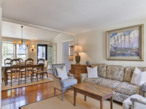 Nantucket Home 1050375