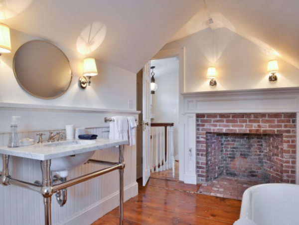 Nantucket Home 1050375