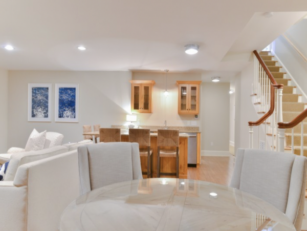 Nantucket Home 1050375