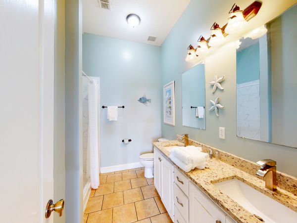 Panama City Vacation Home Four Bedroom Walk to Beach
