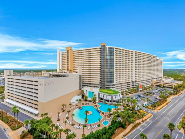 Steps to Beach 2 Bedroom Condo with Pools, Shopping, Dining & More!!