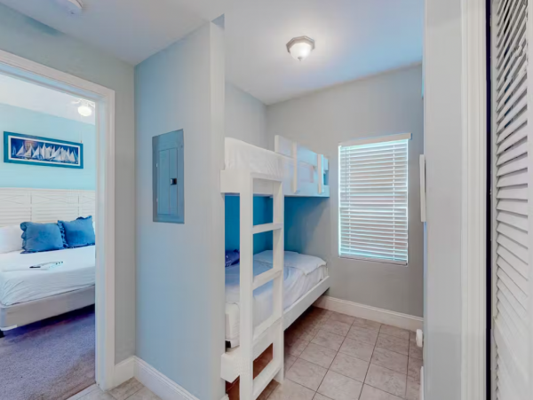 Steps to Beach 2 Bedroom Condo with Pools, Shopping, Dining & More!!