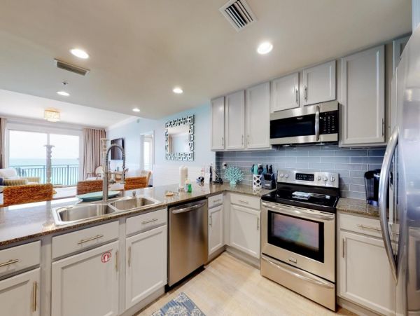 Gulf Front Vacation Condo & Studio in Panama City Beach
