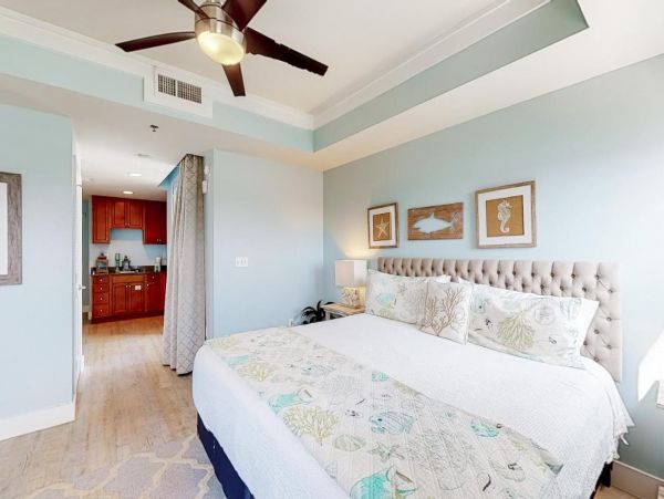 Gulf Front Vacation Condo & Studio in Panama City Beach