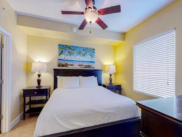 2 Bedroom Condo with Ocean View, Pool & Hot Tub access