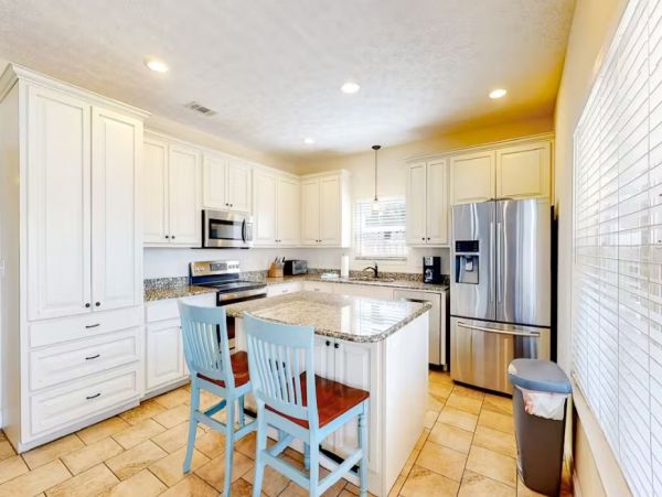 Walk to Beach Charming Six Bedroom Panama City Beach