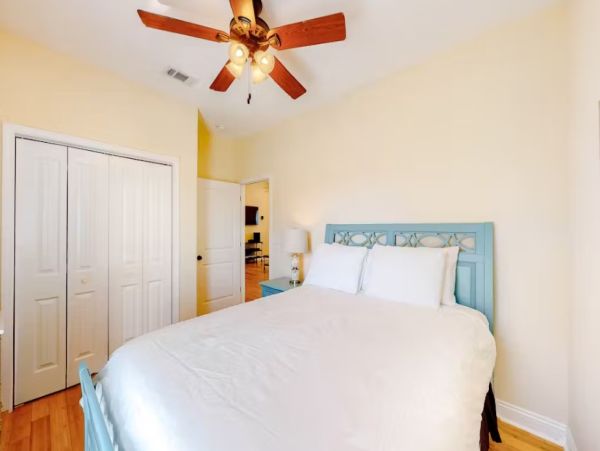 Walk to Beach Charming Six Bedroom Panama City Beach