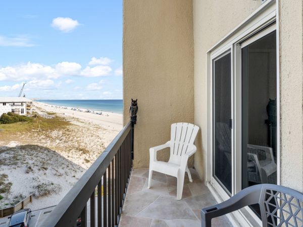Lovely 2 Bedroom Vacation Condo in Panama City Beach