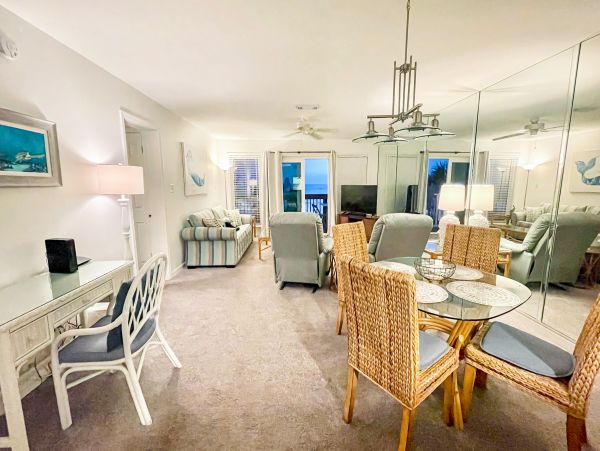 Gulf Views Sandy Beach Pool We Have it All