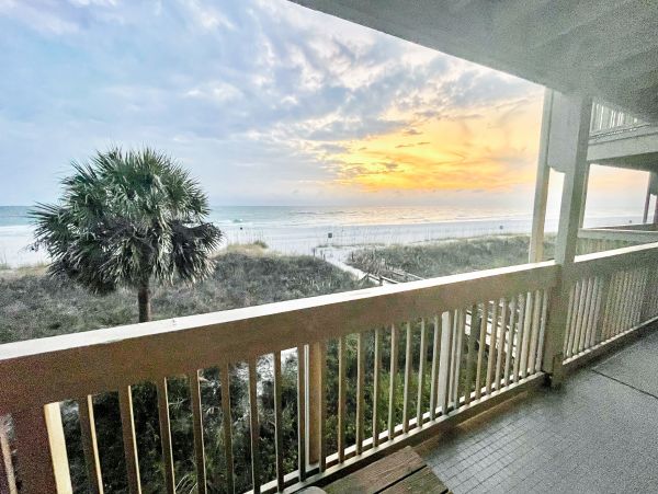 Gulf Views Sandy Beach Pool We Have it All