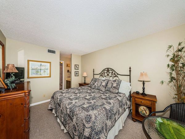 Delightful Condo with All the Comforts of Home + Shared Pool & Spa