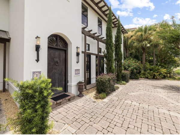 Santa Rosa Beach Luxury Main Home & Carriage House Rental