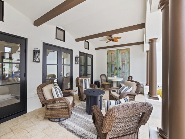 Santa Rosa Beach Luxury Main Home & Carriage House Rental