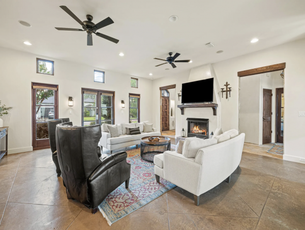 Santa Rosa Beach Luxury Main Home & Carriage House Rental