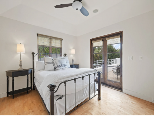 Santa Rosa Beach Luxury Main Home & Carriage House Rental