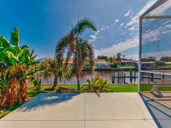 Cape Coral Vacation Home Four Bedroom