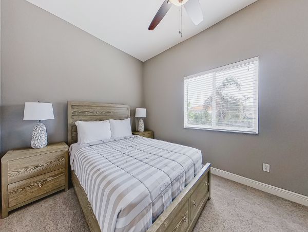 Cape Coral Vacation Home Four Bedroom