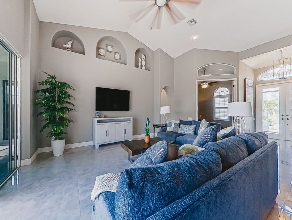 Cape Coral Vacation Home Four Bedroom