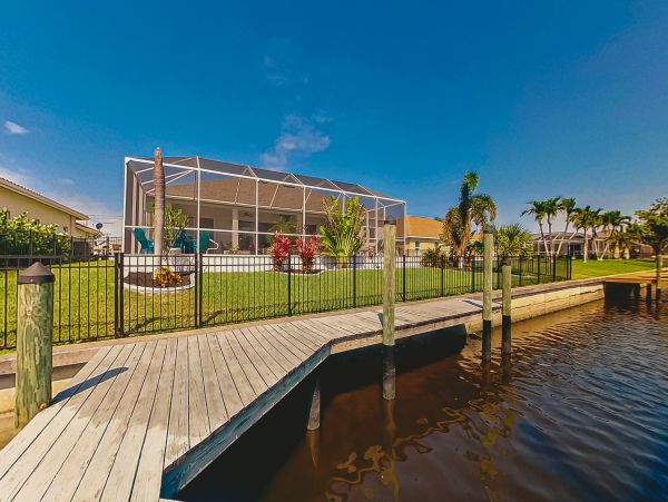 Cape Coral Vacation Home Four Bedroom