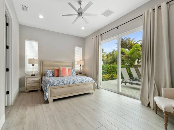 4 Bedroom Vacation Pool Home in Marco Island Close to Beach
