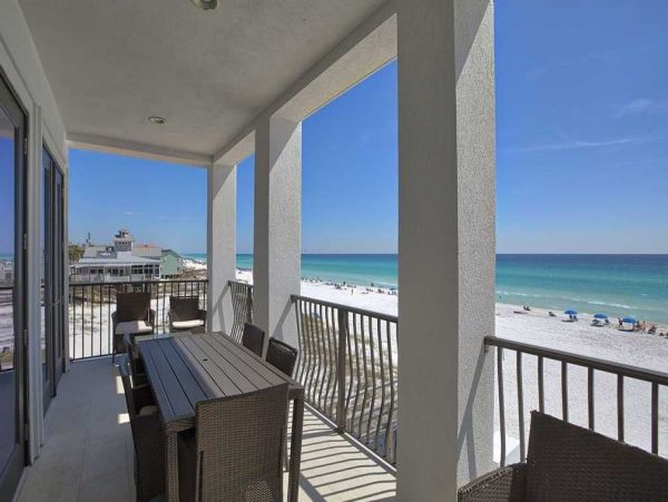 Gulf-Front Luxury Vacation Pool Home in Destin Sleeps 16