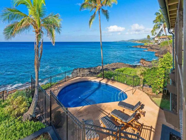 Koloa Vacation Home Three Bedroom Ocean Views