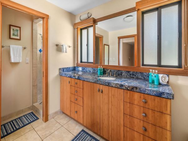 Koloa Vacation Home Three Bedroom Ocean Views