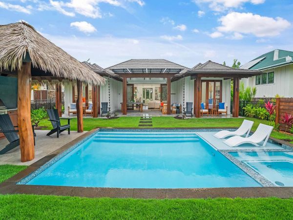 Luxury Vacation Residence in Poipu 3 Bedrooms Sleeps 7