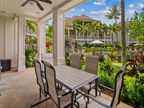 Luxury Kauai Condo Steps from Beaches and Top Attractions