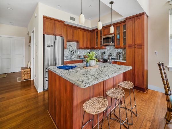 Mountain View Three Bedroom Vacation Rental in Poipu Beach
